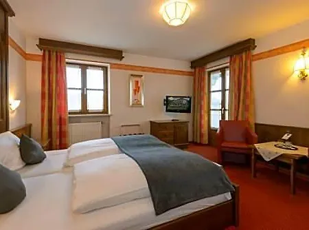 Hotel Kurpark-3